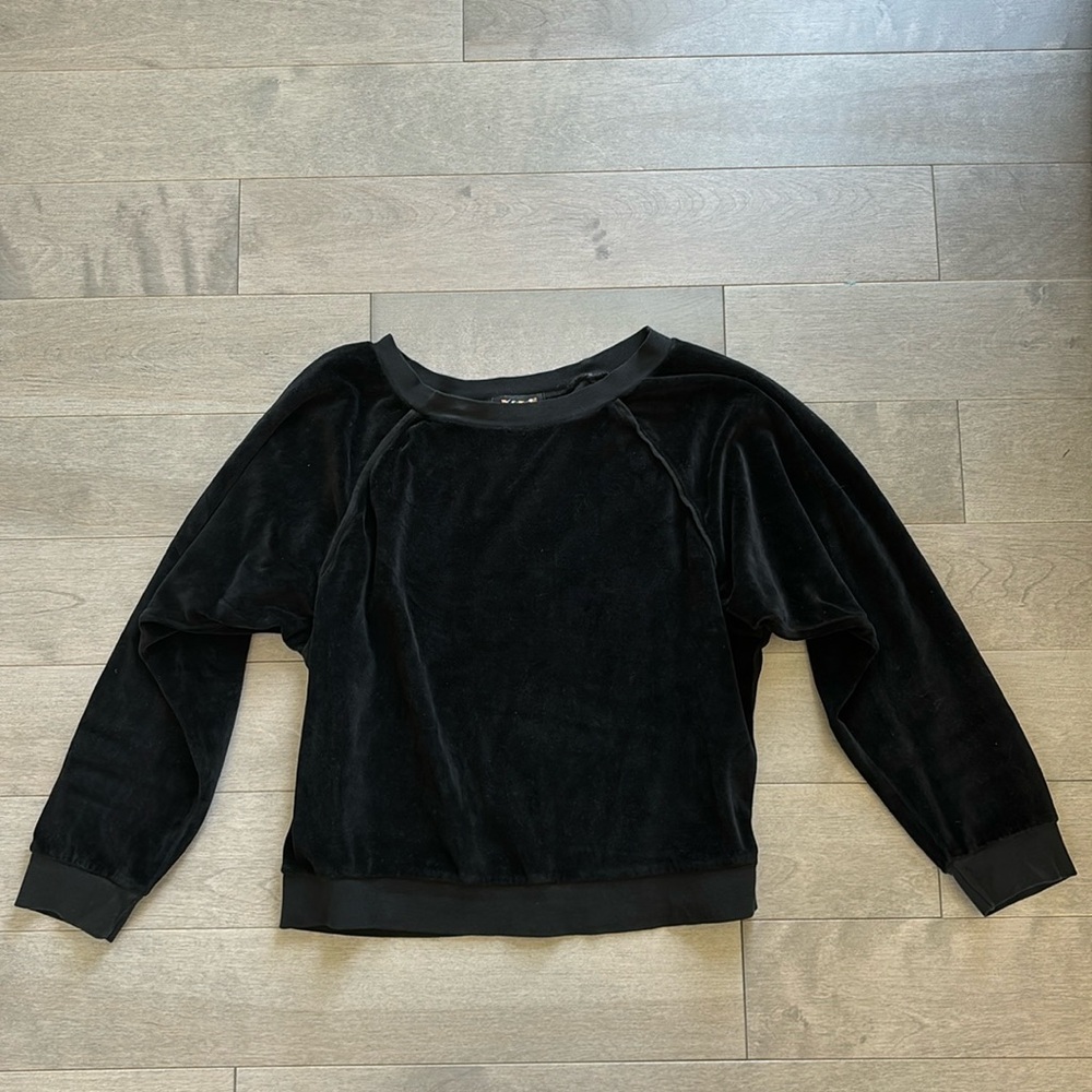 Suzie Kondi Velour Raglan Top